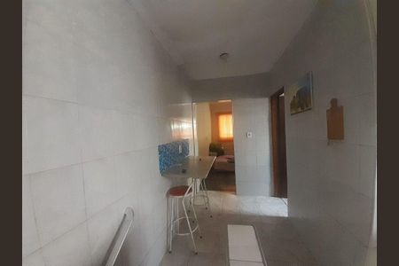 Casa à venda com 2 quartos, 110m² em Veloso, Osasco