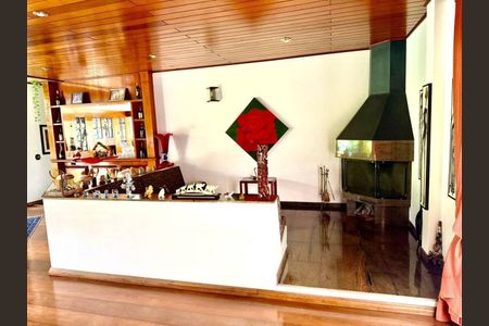 Casa à venda com 4 quartos, 675m² em Alphaville Residencial Um, Barueri