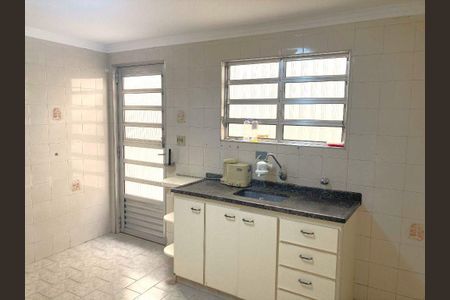 Casa à venda com 3 quartos, 110m² em Bela Vista, Osasco