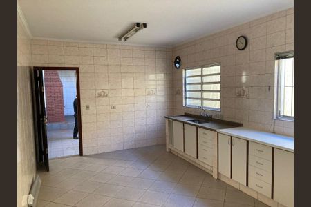 Casa à venda com 4 quartos, 150m² em Vila Osasco, Osasco