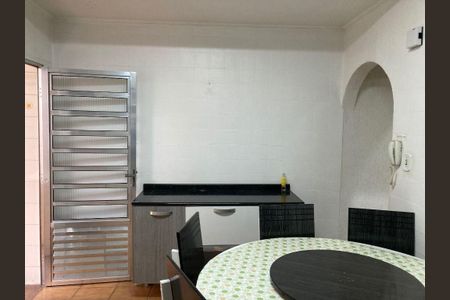 Casa à venda com 2 quartos, 84m² em Vila Yolanda, Osasco