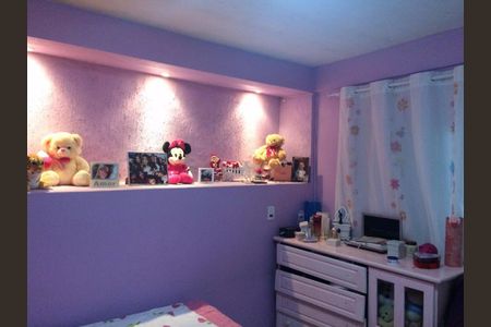 Casa à venda com 3 quartos, 85m² em Vila Yolanda, Osasco