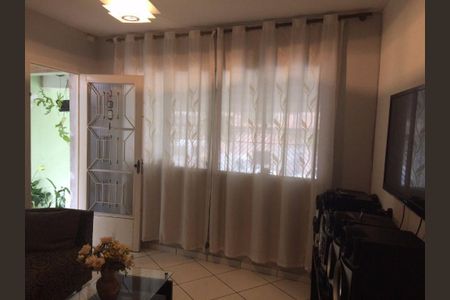 Casa à venda com 3 quartos, 85m² em Vila Yolanda, Osasco