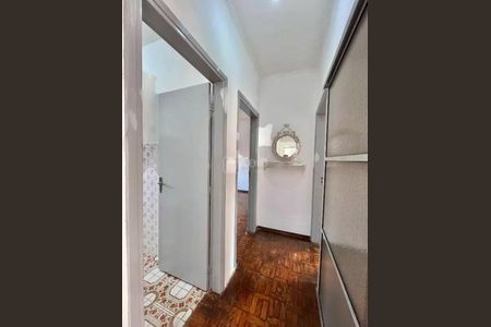 Casa à venda com 129m², 3 quartos e 2 vagas Casa à venda com 129m², 3 quartos e 2 vagasFoto 07