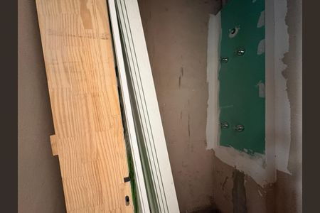 Casa para alugar com 213m², 3 quartos e 2 vagas Casa para alugar com 213m², 3 quartos e 2 vagasBanheiro de serviço