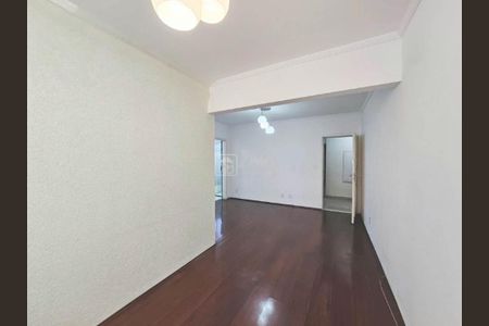 Apartamento à venda com 67m², 2 quartos e 1 vagaFoto 04