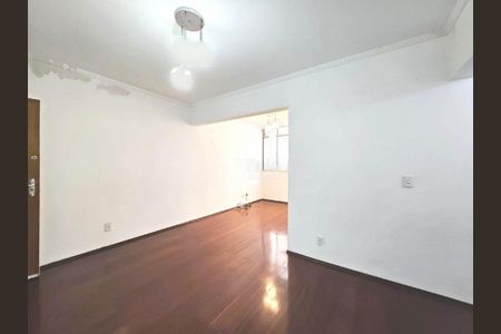Apartamento à venda com 67m², 2 quartos e 1 vagaFoto 03