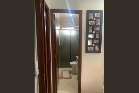 Casa à venda com 106m², 3 quartos e 3 vagas