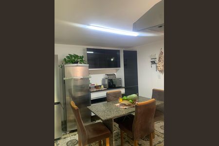 Casa à venda com 106m², 3 quartos e 3 vagas