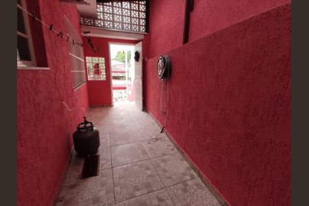 Casa à venda com 2 quartos, 155m² em Vila Liviero, São Paulo