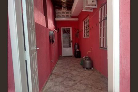 Casa à venda com 2 quartos, 155m² em Vila Liviero, São Paulo