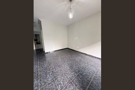 Casa à venda com 2 quartos, 78m² em Vila Yolanda, Osasco