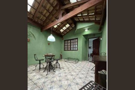 Casa à venda com 3 quartos, 126m² em Vila Alpina, Santo André