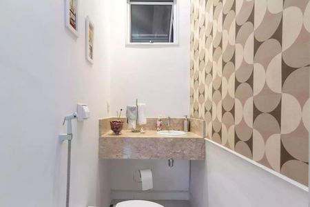 Apartamento à venda com 230m², 3 quartos e 1 vaga