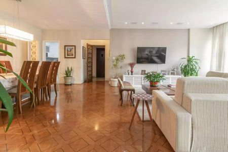 Apartamento à venda com 230m², 3 quartos e 1 vaga