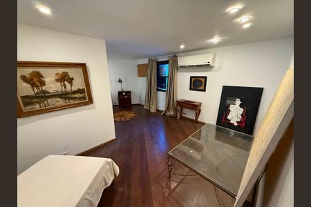 Casa à venda com 5 quartos, 501m² em Joá, Rio de Janeiro