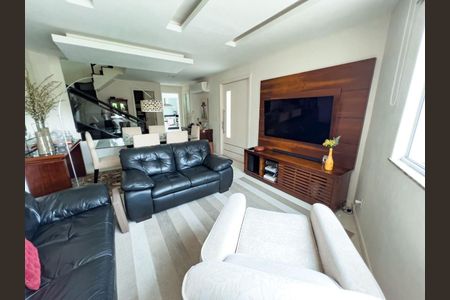 Casa à venda com 4 quartos, 178m² em Camboinhas, Niterói