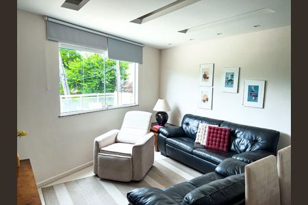 Casa à venda com 4 quartos, 178m² em Camboinhas, Niterói