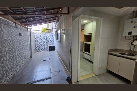 Casa de Condomínio para alugar com 3 quartos, 140m² em Vargem Grande, Rio de Janeiro