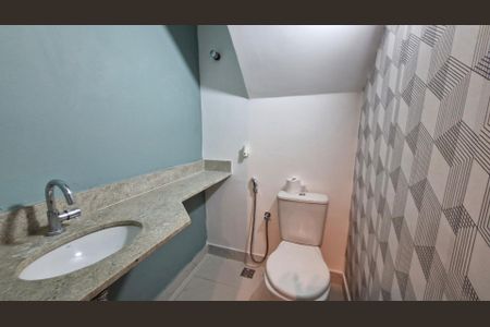 Casa de Condomínio para alugar com 3 quartos, 140m² em Vargem Grande, Rio de Janeiro