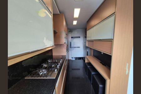 Apartamento à venda com 180m², 3 quartos e 3 vagas