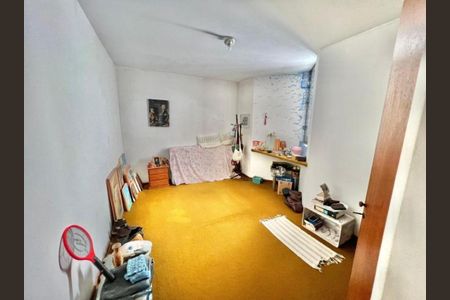 Casa à venda com 4 quartos, 395m² em Vila Yara, Osasco