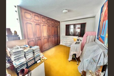 Casa à venda com 4 quartos, 395m² em Vila Yara, Osasco