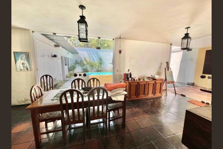 Casa à venda com 4 quartos, 395m² em Vila Yara, Osasco