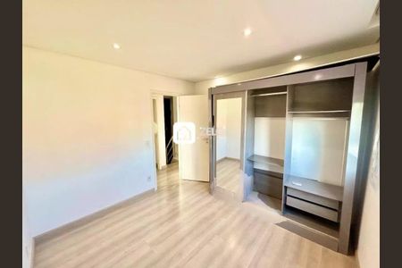 Casa de condomínio à venda com 164m², 4 quartos e 4 vagasFoto 10