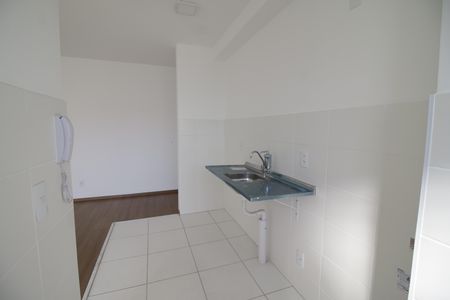 Cozinha de apartamento para alugar com 2 quartos, 48m² em Pechincha, Rio de Janeiro