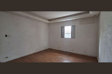 Casa para alugar com 230m², 4 quartos e 3 vagas Casa para alugar com 230m², 4 quartos e 3 vagasQuarto 2