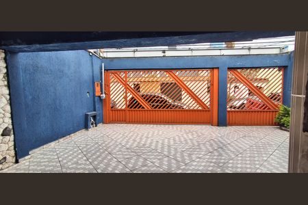 Casa para alugar com 230m², 4 quartos e 3 vagas Casa para alugar com 230m², 4 quartos e 3 vagasGaragem