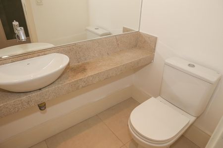 Apartamento para alugar com 172m², 3 quartos e 4 vagas Apartamento para alugar com 172m², 3 quartos e 4 vagasLavabo