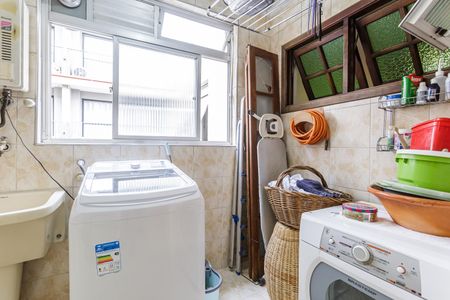 Apartamento para alugar com 80m², 3 quartos e 1 vagaÁrea de Serviço