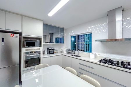 Casa para alugar com 160m², 3 quartos e 4 vagasCozinha