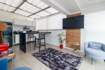 Sala de apartamento à venda com 1 quarto, 50m² em Vila Cordeiro, São Paulo
