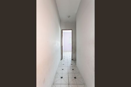 Casa para alugar com 85m², 2 quartos e 1 vaga Casa para alugar com 85m², 2 quartos e 1 vagaCorredor