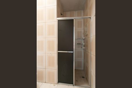 Casa para alugar com 85m², 2 quartos e 1 vaga Casa para alugar com 85m², 2 quartos e 1 vagaBanheiro