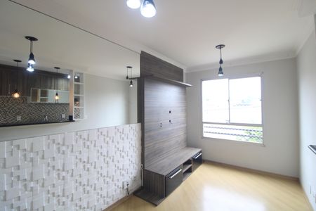 Sala de apartamento para alugar com 2 quartos, 47m² em Vila Arriete, São Paulo