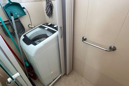 Apartamento para alugar com 66m², 2 quartos e 1 vagaBanheiro
