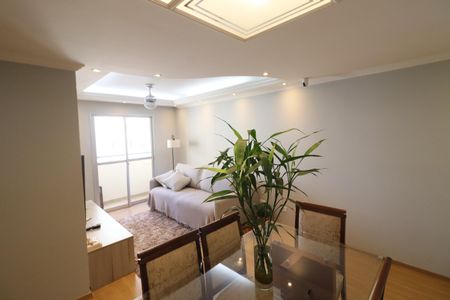 Apartamento para alugar com 70m², 3 quartos e 1 vagaSala