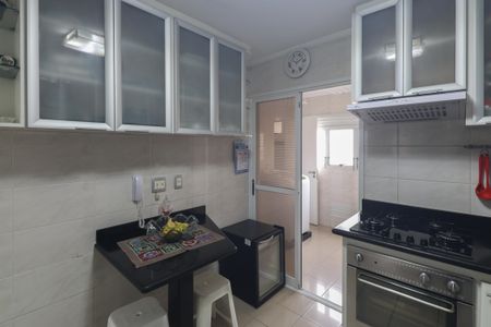Apartamento à venda com 92m², 3 quartos e 2 vagasCozinha
