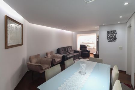 Apartamento à venda com 92m², 3 quartos e 2 vagasSala