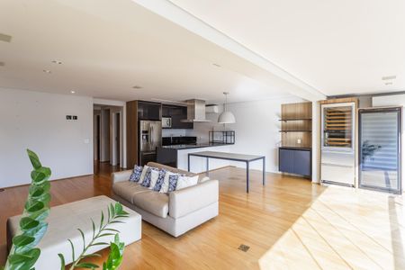 Apartamento para alugar com 166m², 2 quartos e 3 vagasSala