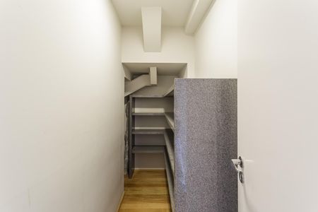 Apartamento para alugar com 166m², 2 quartos e 3 vagasDespensa