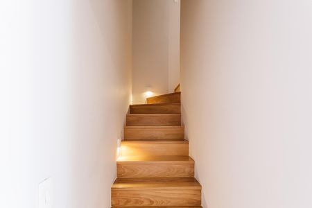 Apartamento para alugar com 166m², 2 quartos e 3 vagasEscada