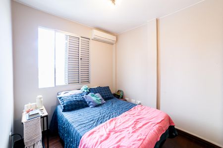 Apartamento à venda com 140m², 4 quartos e 2 vagasQuarto 3