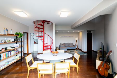 Sala de apartamento à venda com 4 quartos, 140m² em Floresta, Belo Horizonte