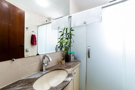 Apartamento à venda com 140m², 4 quartos e 2 vagasBanheiro Social 1