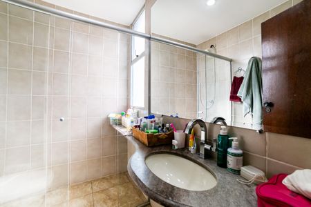 Apartamento à venda com 140m², 4 quartos e 2 vagasBanheiro da Suíte